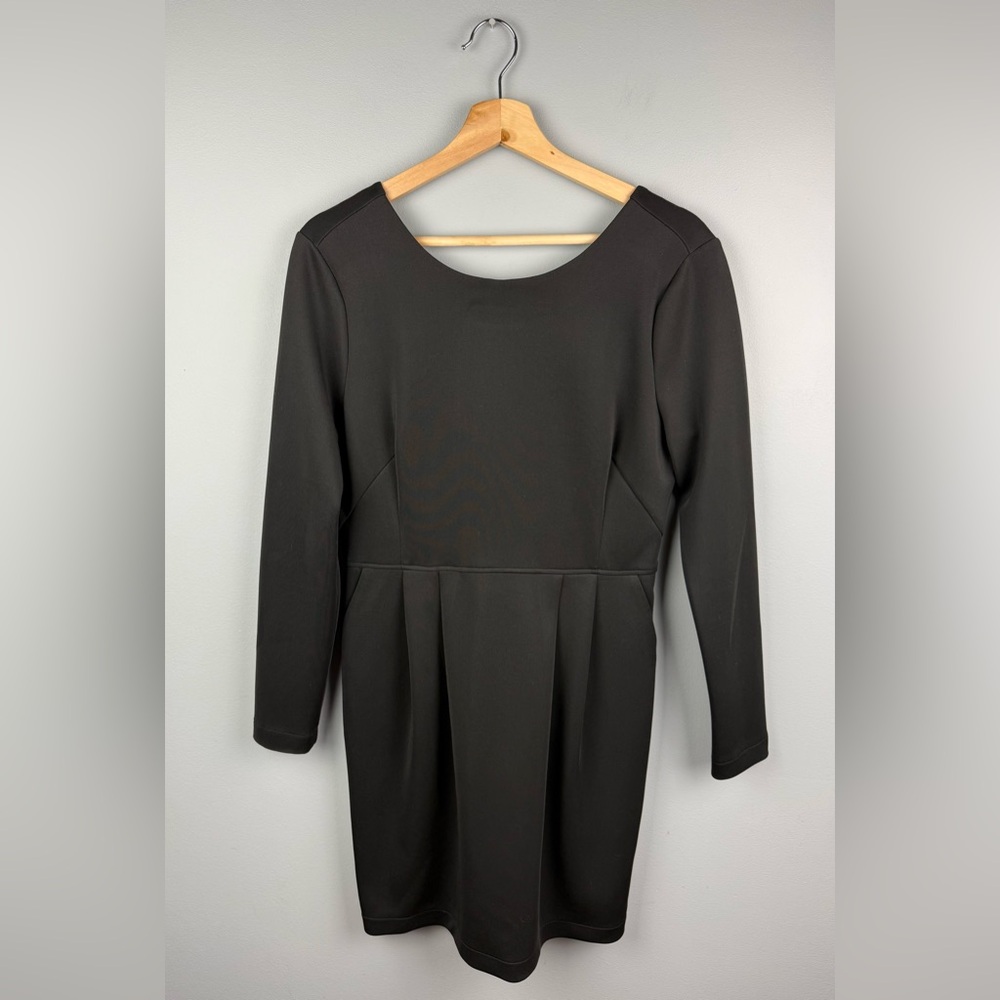 Elegant Black Long Sleeve Dress